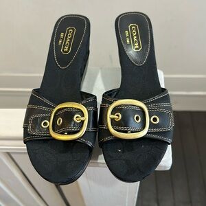 NEW/NEVER WORN Coach Signature Gretta Wedge Black Sandals Gold Buckle Size 8